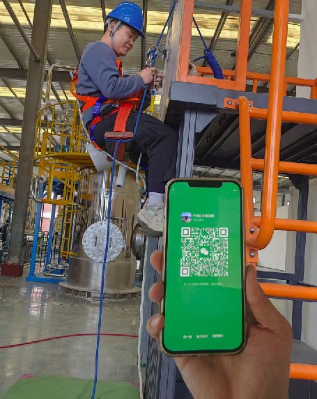 高空證復(fù)審需要多少錢